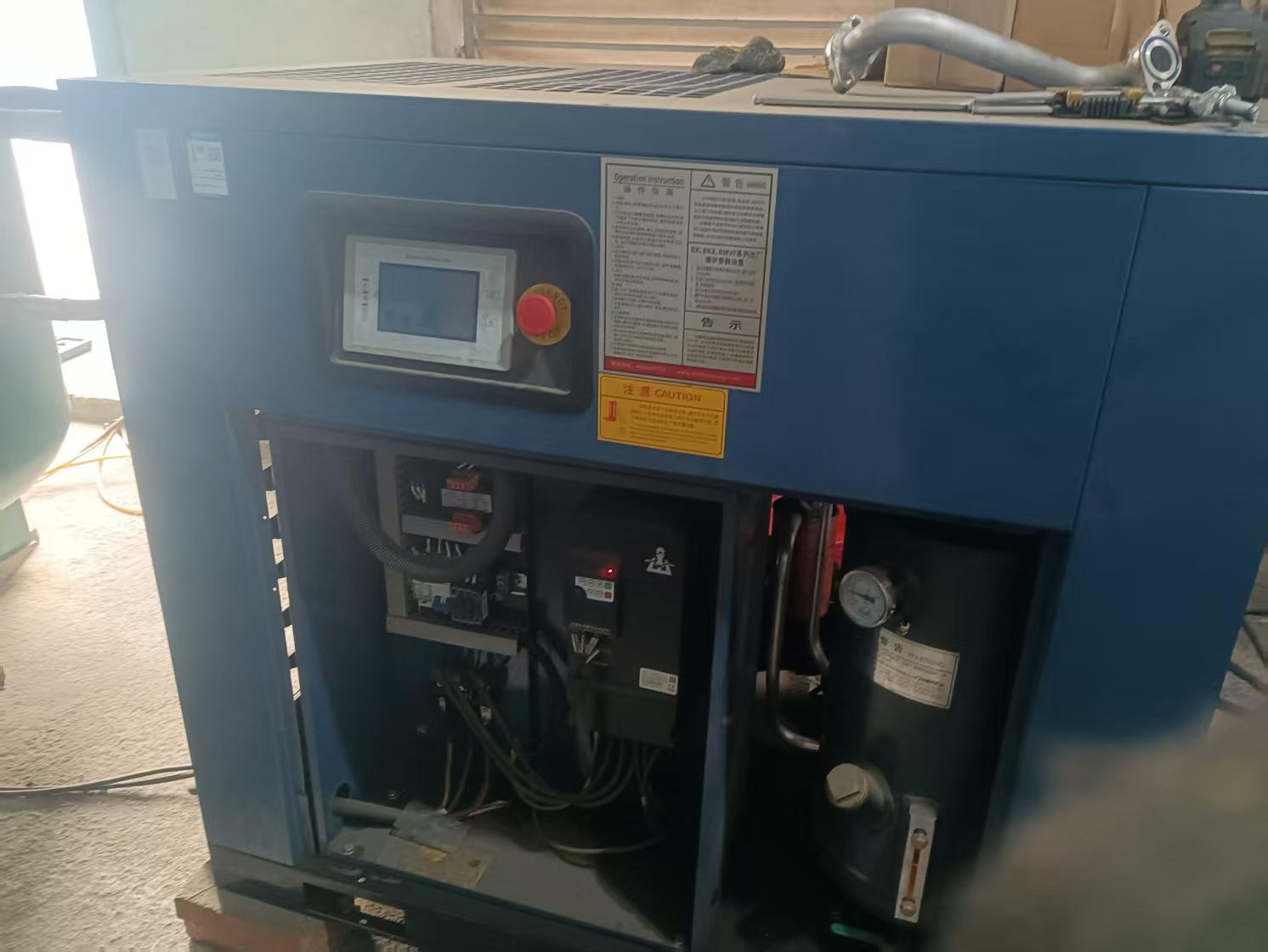 廈門開山無(wú)油空壓機(jī)是什么原理(圖1) 廈門開山無(wú)油空壓機(jī)是什么原理(圖1)